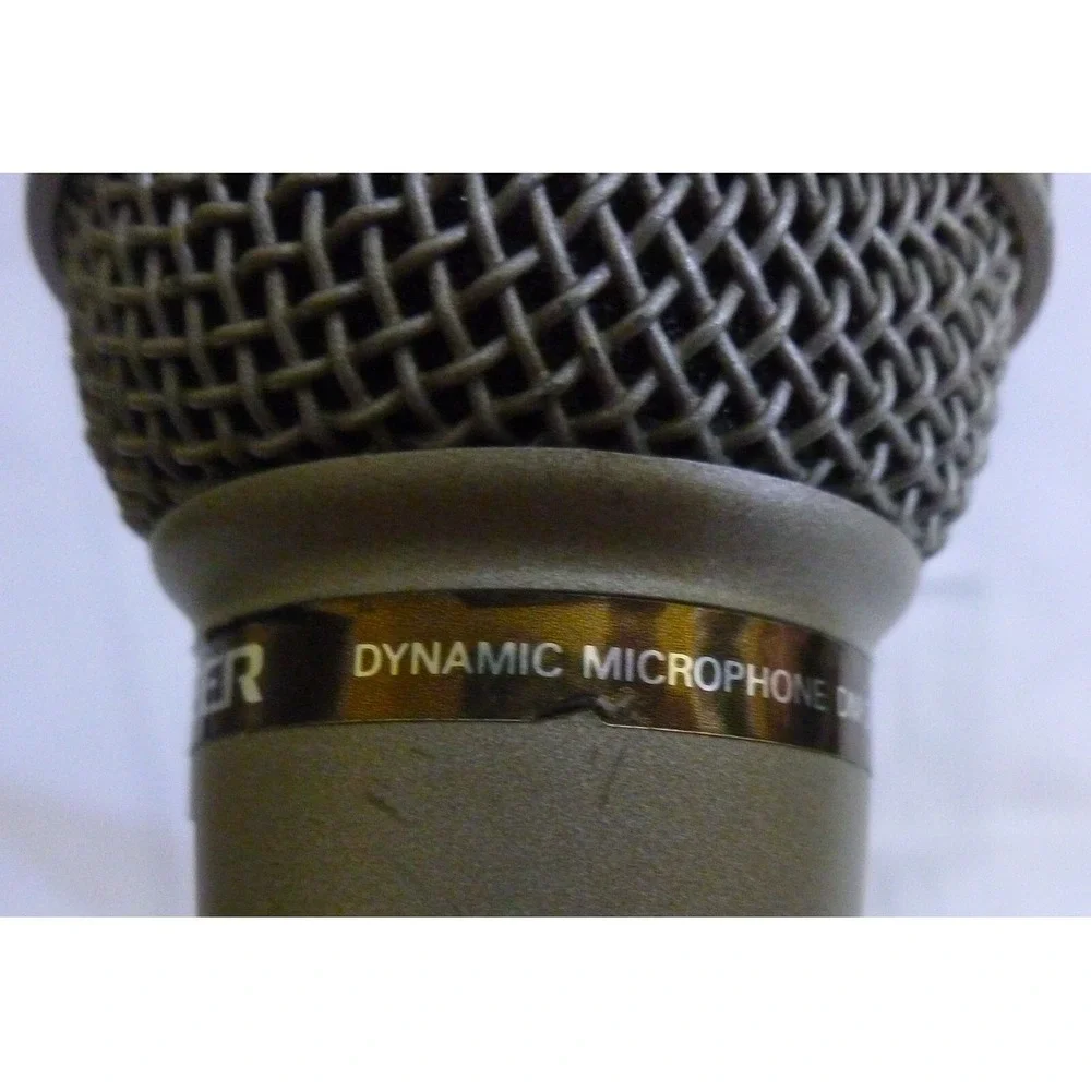 Pioneer DM-21A Uni-Directional Dynamic Microphone Mic